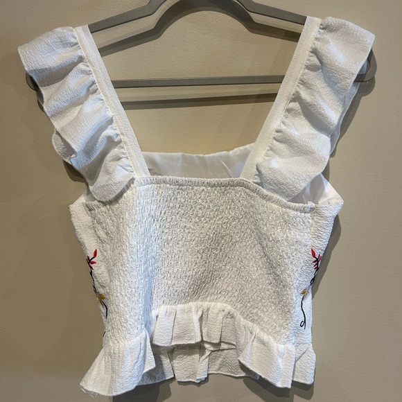 Embroidered Floral Top - Picture 2 of 2